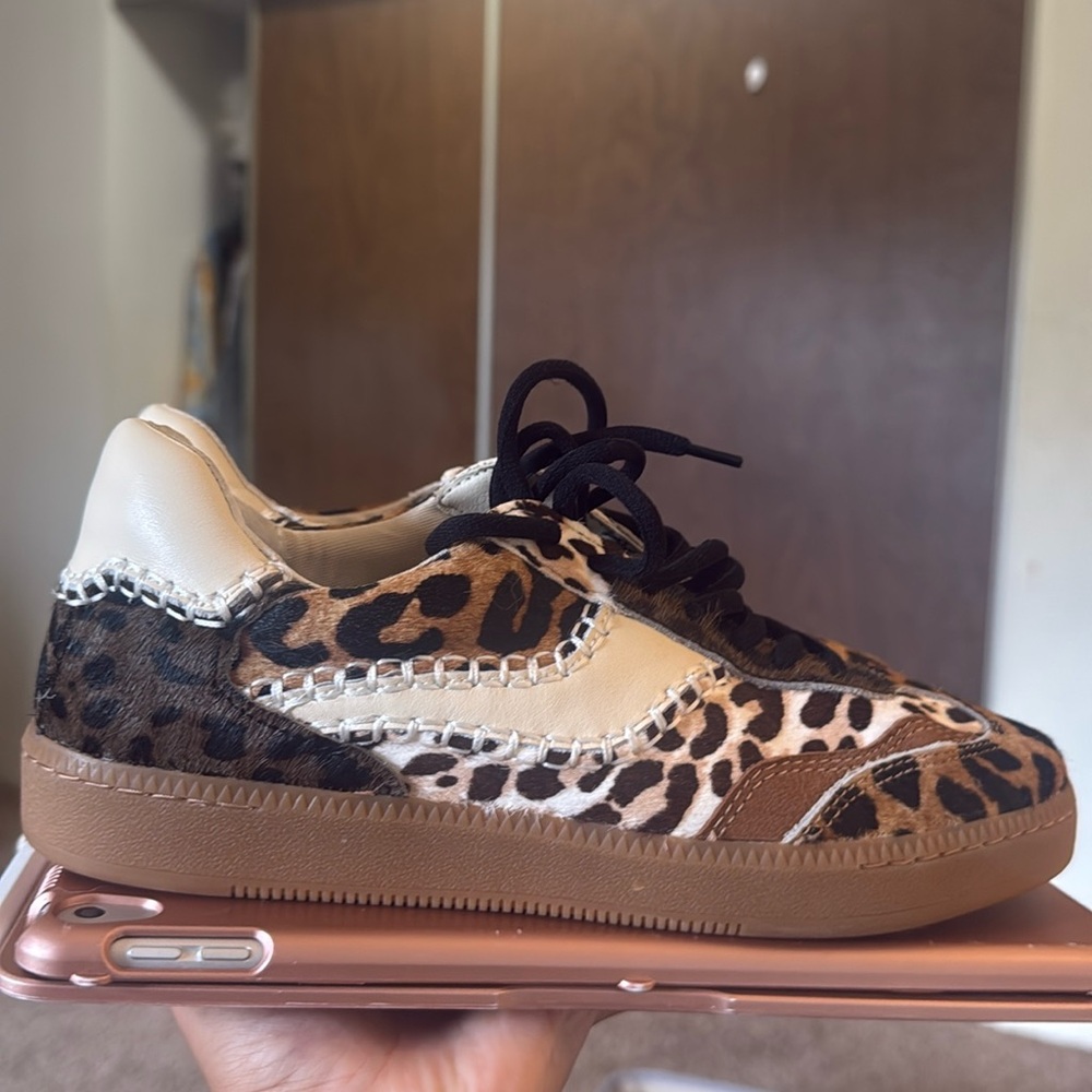 Dolce Vita Leopard Sneakers Size 6.5 New